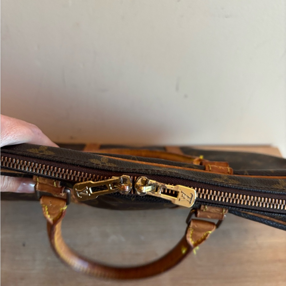 Authentic Louis Vuitton monogram briefcase laptop bag - Picture 6 of 9